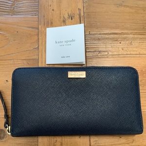Kate spade Neda navy wallet